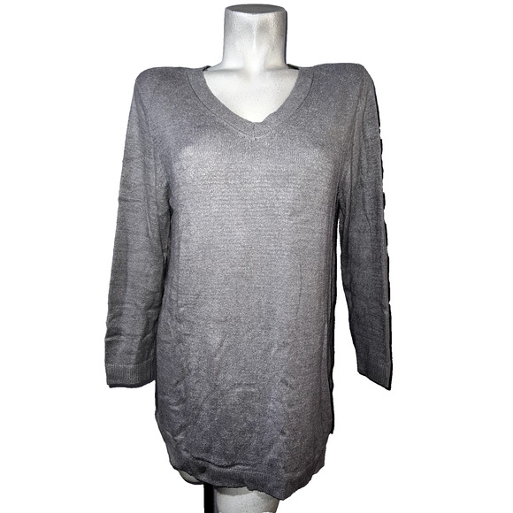 Soma Tops - SOMA Sweater Size M Gray Grey V-neck Nylon Rayon Soft & Fuzzy LS Pullover Tunic